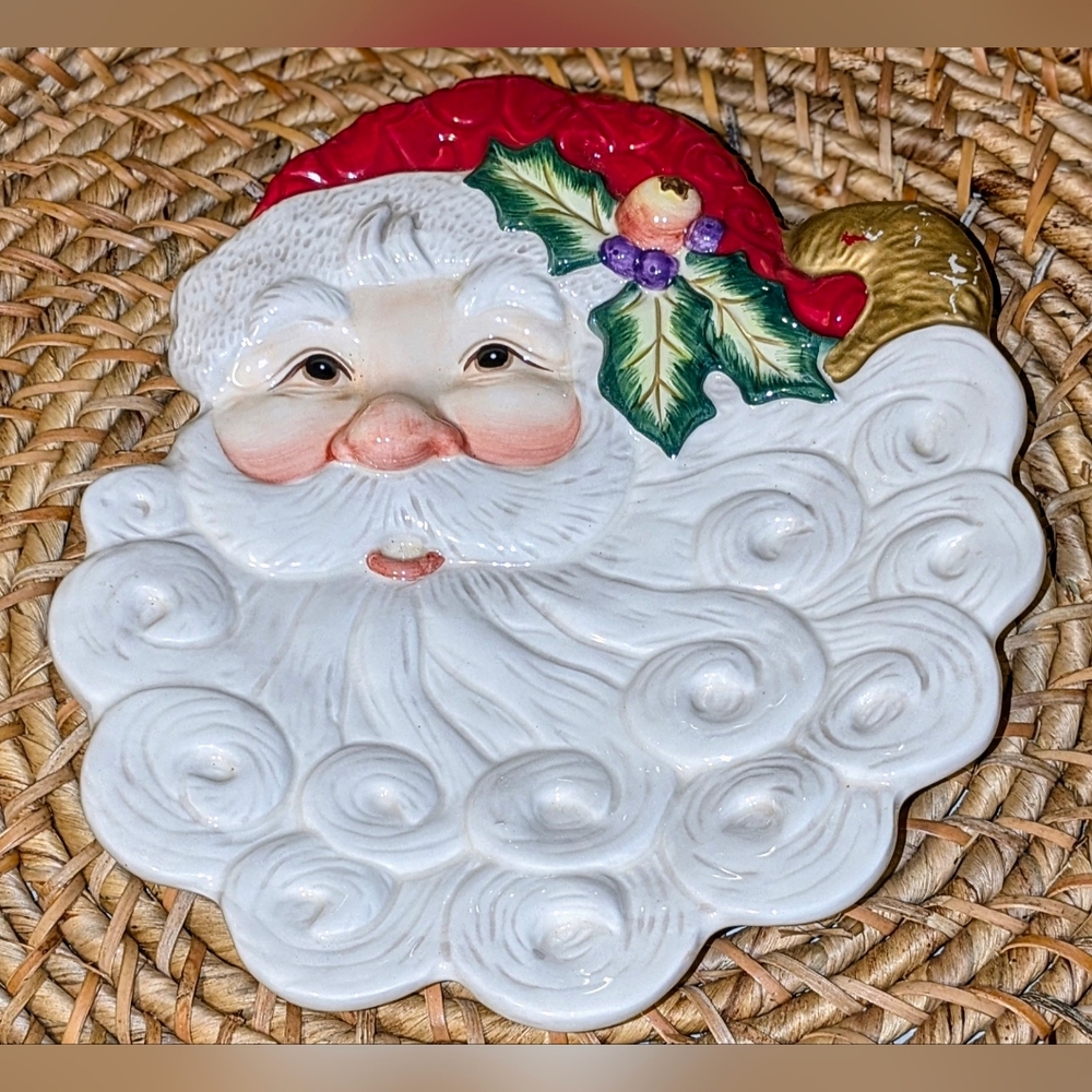 FITZ & FLOYD SANTA PLATE